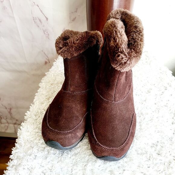 Kamik waterproof Montreal sheepskin fur lined warm boots - Picture 3 of 7